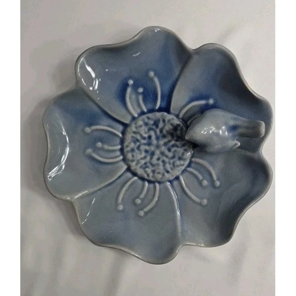 Vintage Periwinkle Art Pottery Bird Water‎ Dish Bowl 9.5